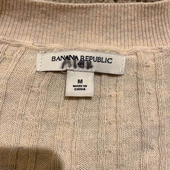 3/4 sleeve cable sweater from banana republic - Picture 2 of 5